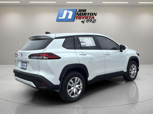 Wind Chill Pearl 2026 Toyota Corolla Cross L