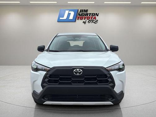 Wind Chill Pearl 2026 Toyota Corolla Cross L