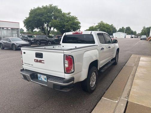 Summit White 2019 GMC Canyon Base