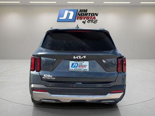 Gravity Grey 2024 Kia Sorento EX