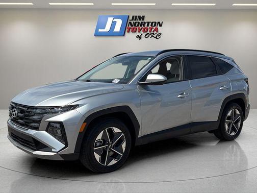Shimmering Silver 2025 Hyundai TUCSON SEL