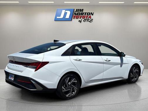 Serenity White 2025 Hyundai ELANTRA SEL