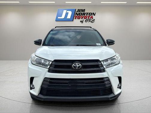 Blizzard Pearl 2019 Toyota Highlander Limited