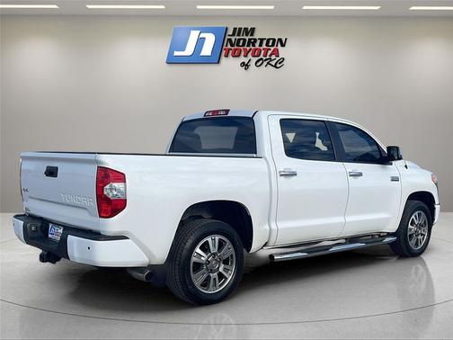 2017 Toyota Tundra Platinum