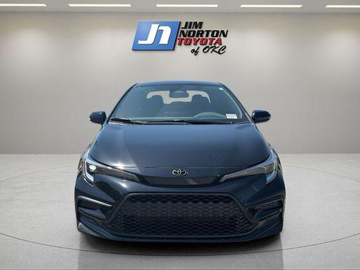 Midnight Black Metallic 2026 Toyota Corolla SE