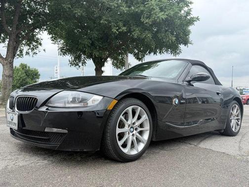 Black Sapphire Metallic 2007 BMW Z4 3.0i Roadster