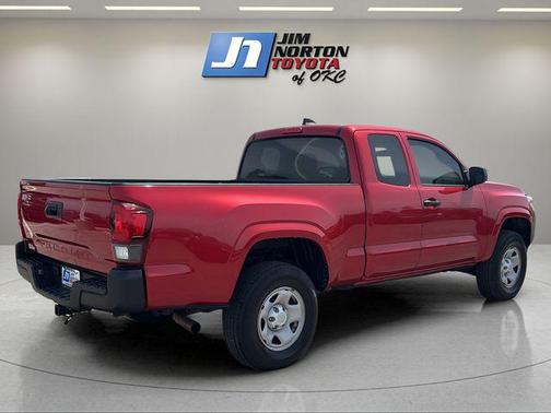 Barcelona Red Metallic 2022 Toyota Tacoma SR