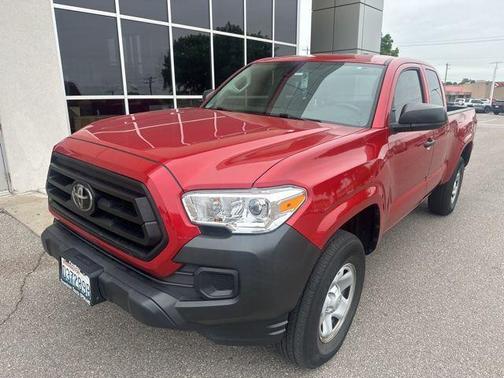 Barcelona Red Metallic 2022 Toyota Tacoma SR