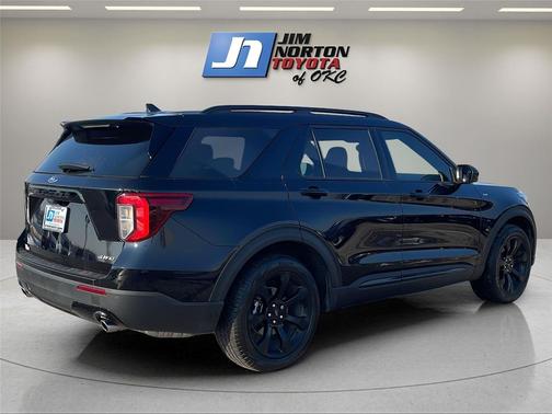 2023 Ford Explorer ST-Line