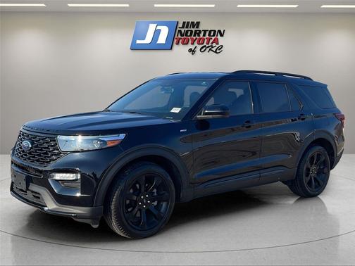 2023 Ford Explorer ST-Line
