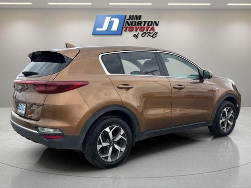 Burnished Copper 2021 Kia Sportage LX