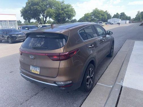 Burnished Copper 2021 Kia Sportage LX