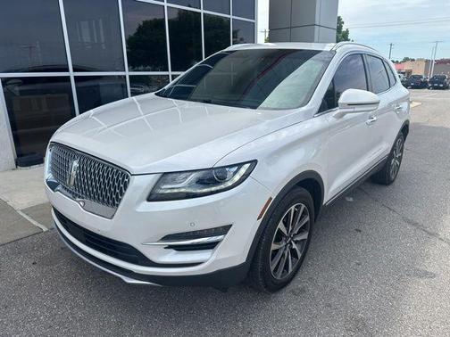 White Platinum 2019 Lincoln MKC Reserve