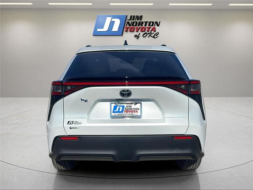 2026 Toyota bZ XLE Plus