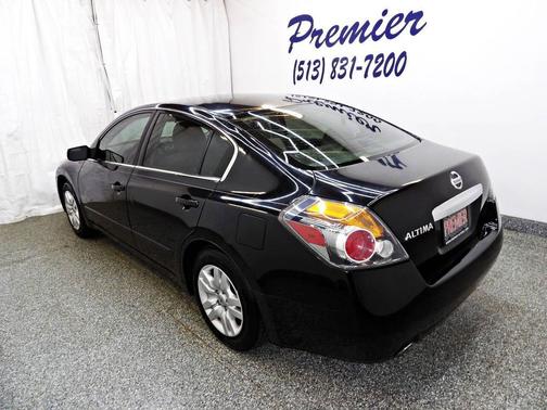 Black 2012 Nissan Altima 2.5 S