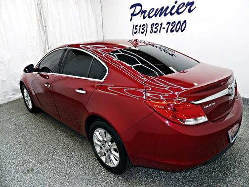 2012 Buick Regal Premium 1