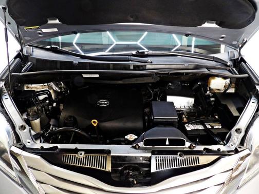 2017 Toyota Sienna Limited