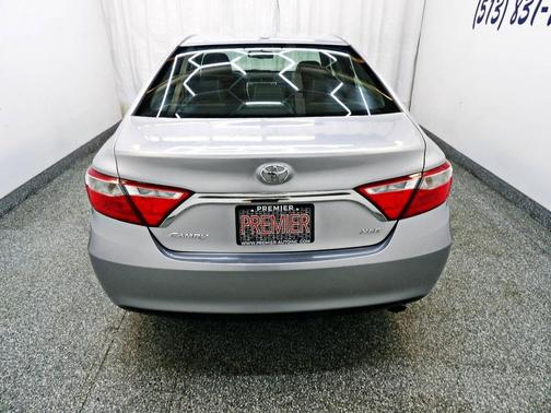 Silver 2015 Toyota Camry XLE