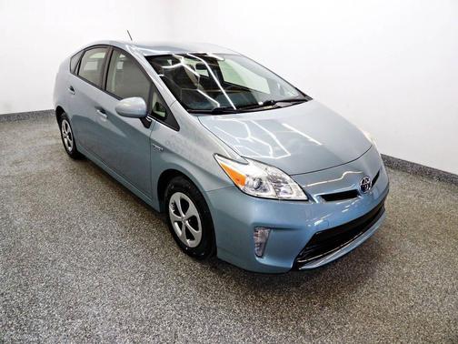 Teal 2015 Toyota Prius Two