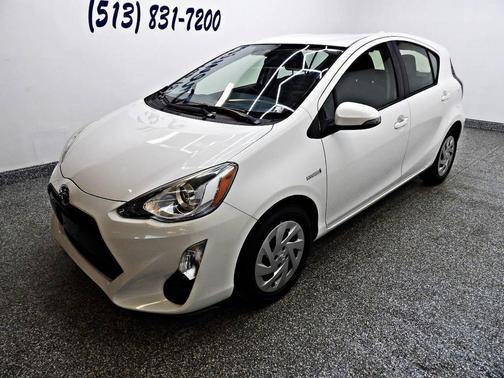 2016 Toyota Prius c Four