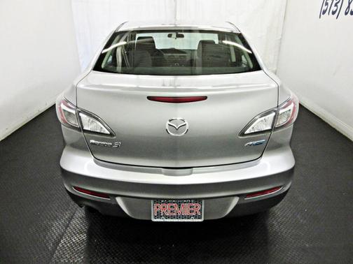 2013 Mazda Mazda3 i Sport