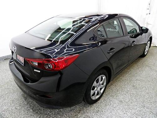 2015 Mazda Mazda3 i Sport