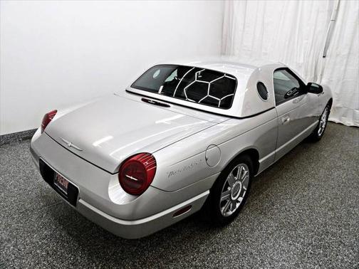 2004 Ford Thunderbird Deluxe