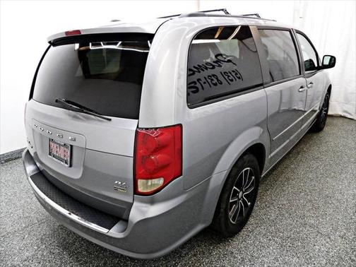 2016 Dodge Grand Caravan R/T