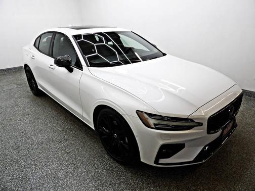 2024 Volvo S60 B5 Plus Black Edition 4dr Sedan