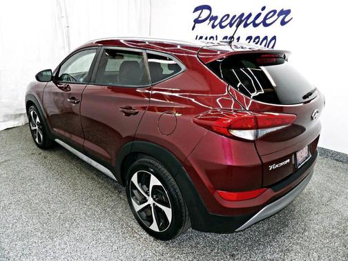 2017 Hyundai TUCSON SE