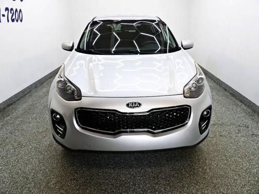 Sparkling Silver 2017 Kia Sportage LX