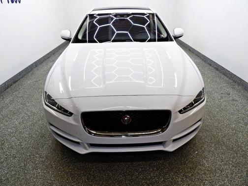 2019 Jaguar XE 20d Premium AWD 4dr Sedan