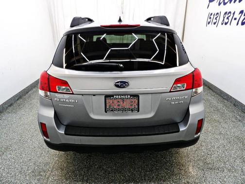Silver 2011 Subaru Outback 3.6 R Limited