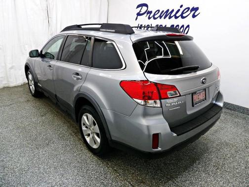 Silver 2011 Subaru Outback 3.6 R Limited