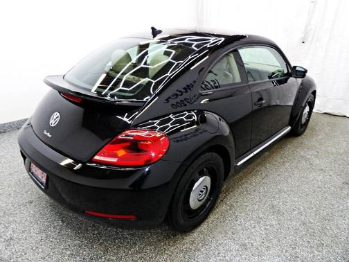 2016 Volkswagen Beetle 1.8T SE