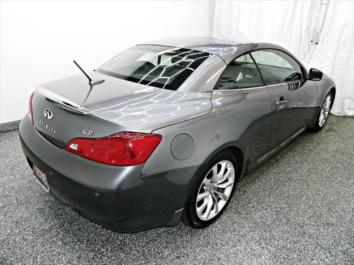2011 INFINITI G37 Base
