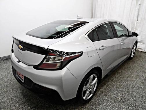 2018 Chevrolet Volt LT