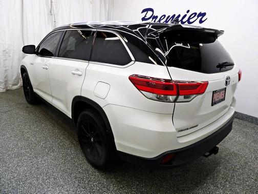 2019 Toyota Highlander Hybrid XLE