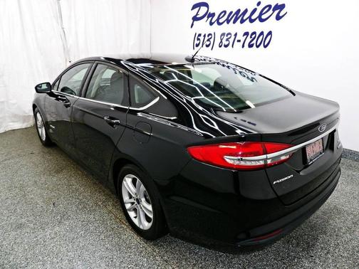 2018 Ford Fusion Hybrid SE