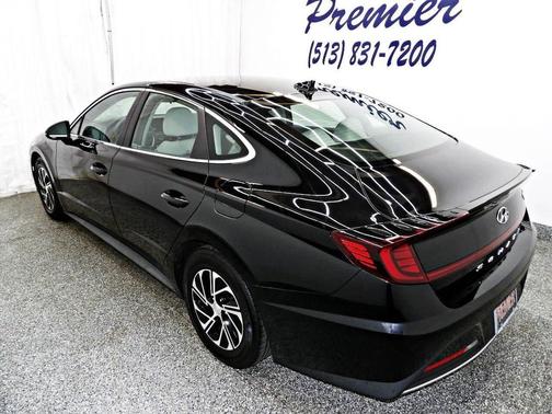 2021 Hyundai SONATA SE