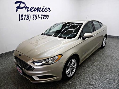 2018 Ford Fusion Hybrid SE