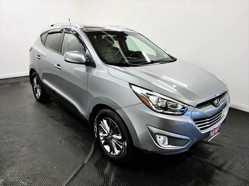 2015 Hyundai TUCSON SE