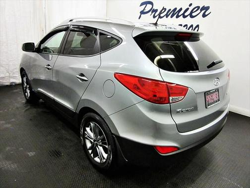 2015 Hyundai TUCSON SE