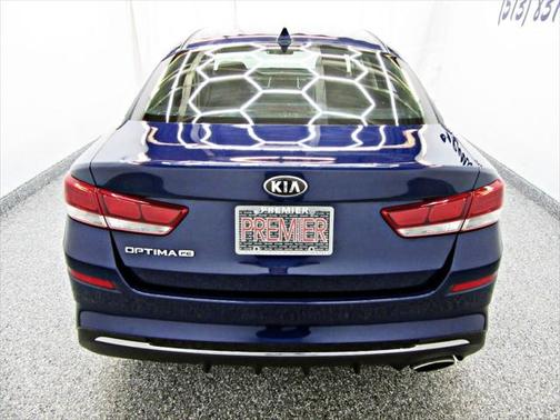 2020 Kia Optima LX