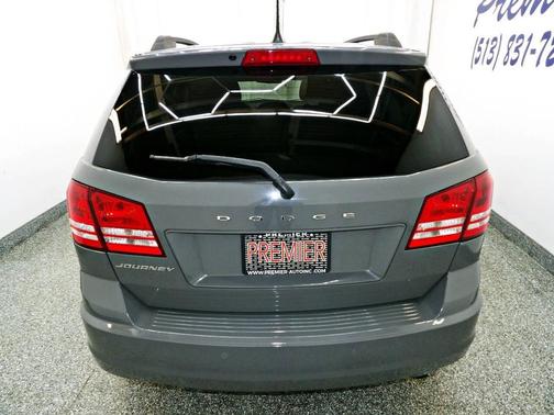 Gray 2020 Dodge Journey SE Value
