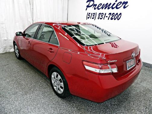 2010 Toyota Camry LE
