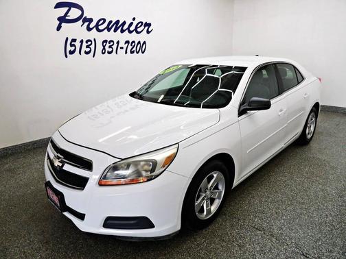 White 2013 Chevrolet Malibu 1LS
