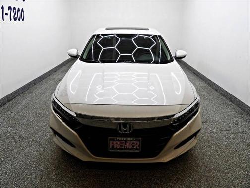 2018 Honda Accord Touring 4dr Sedan (1.5T I4)