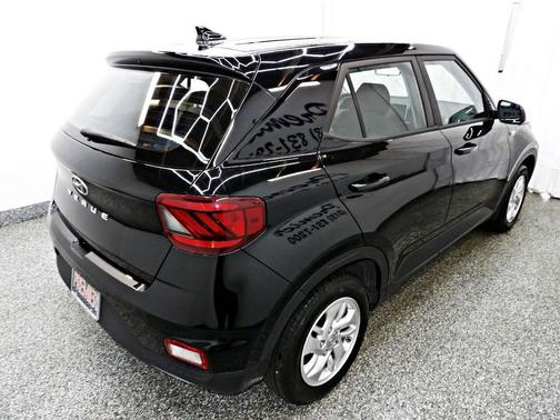2021 Hyundai VENUE SE 4dr Crossover