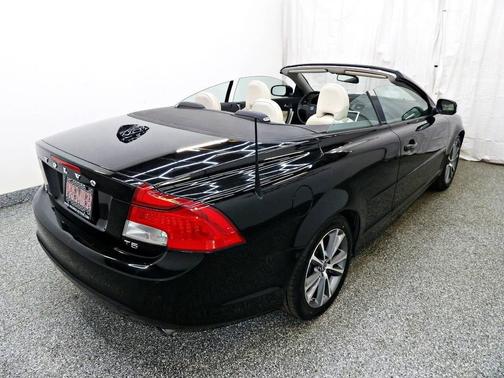 2013 Volvo C70 T5 2dr Convertible